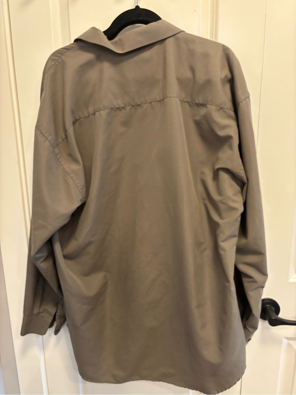 Western Classic Men's Button-Up Shirt in Olive Taupe - Picture 3 of 4